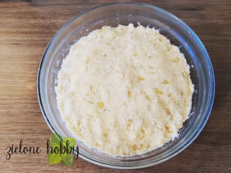 Pierogi ruskie – farsz.