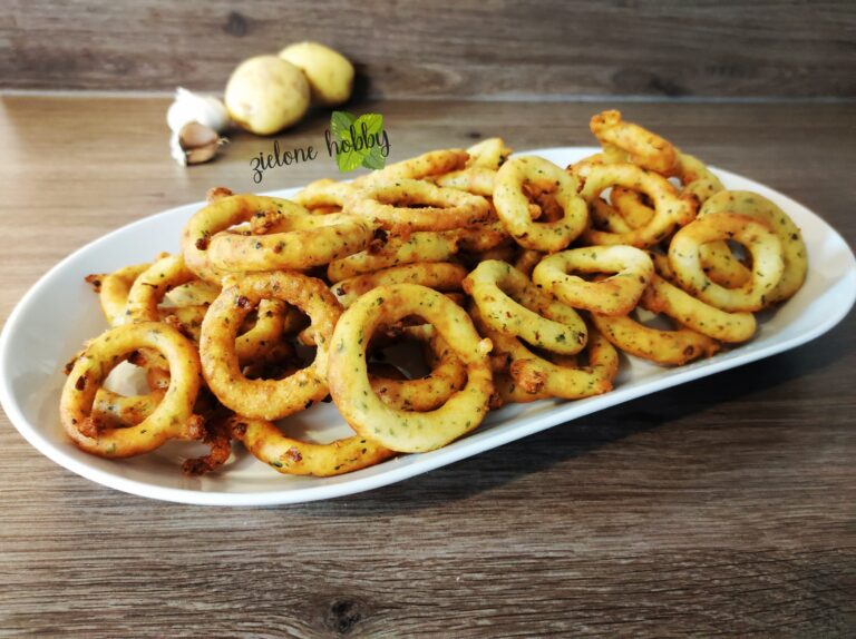 Krążki czosnkowo – ziemniaczane