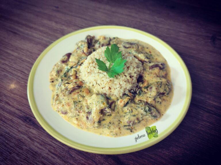 Serca drobiowe w sosie